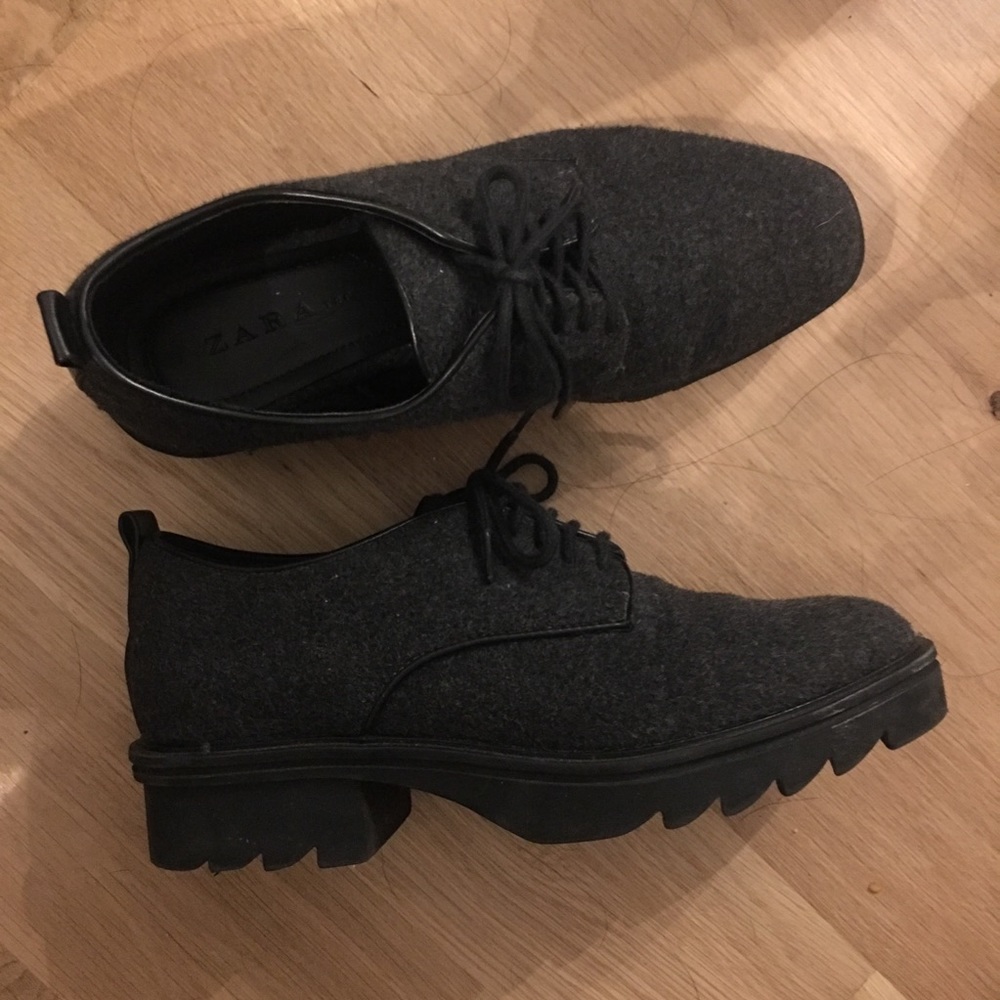 Zara - felt fabric dark grey oxford shoes -size37